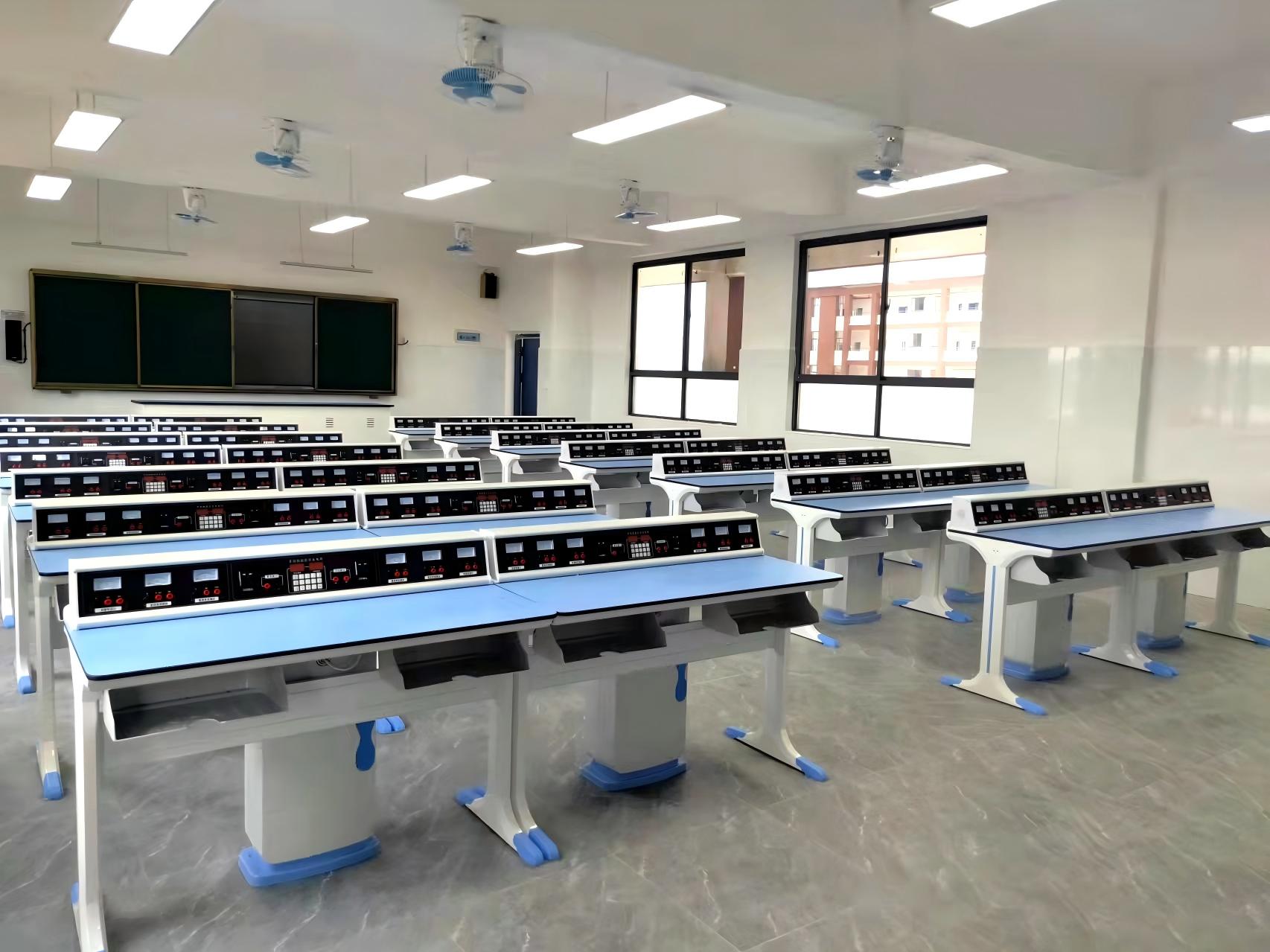 物理电学实验室